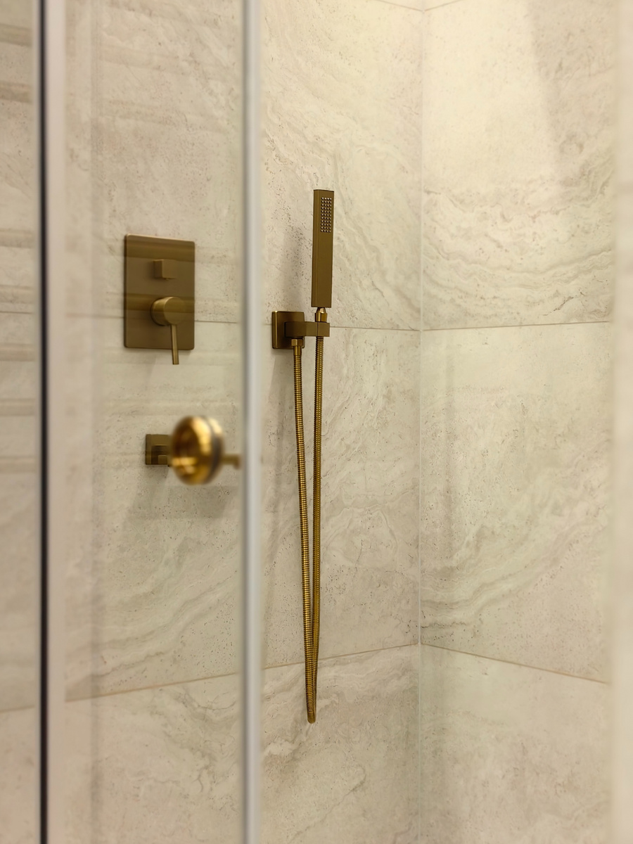 Керамогранит: Provenza, Unique Travertine, Minimal White Naturale