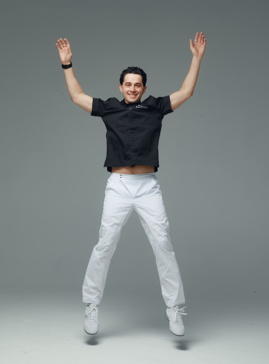 Фотография взята с сайта стоматологии Дмитрович Фэмили https://www.dmitrovich.ru/