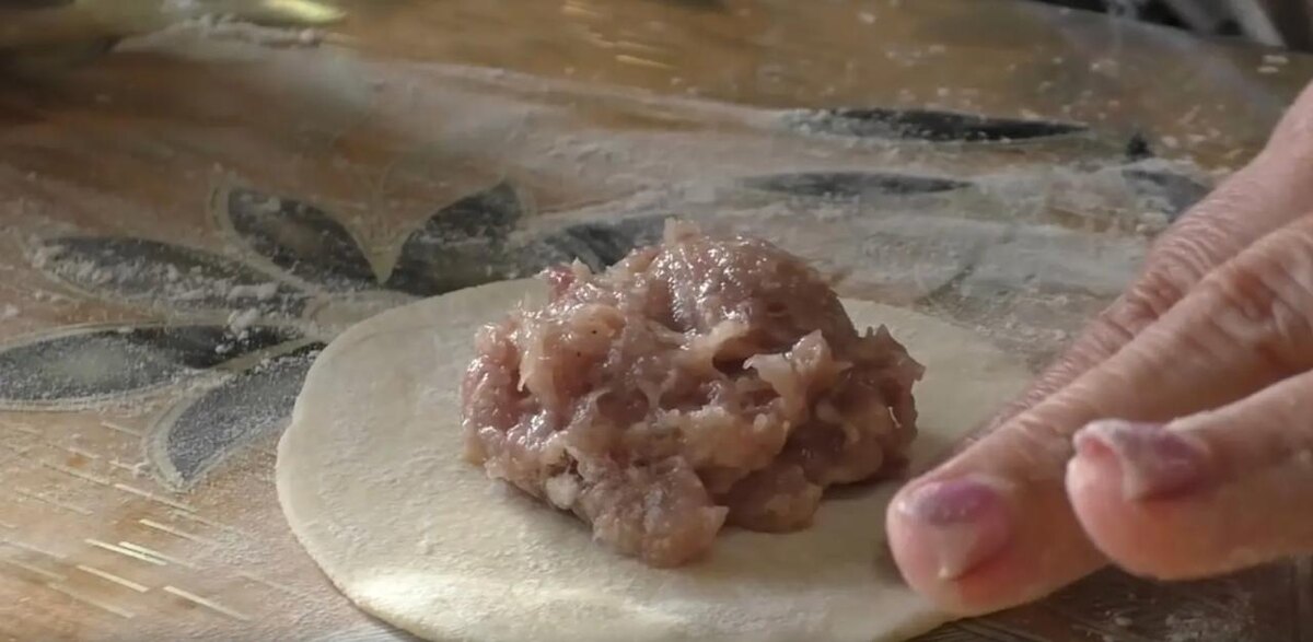 rutube.ru / GalinaRo📷Выложите начинку на тесто