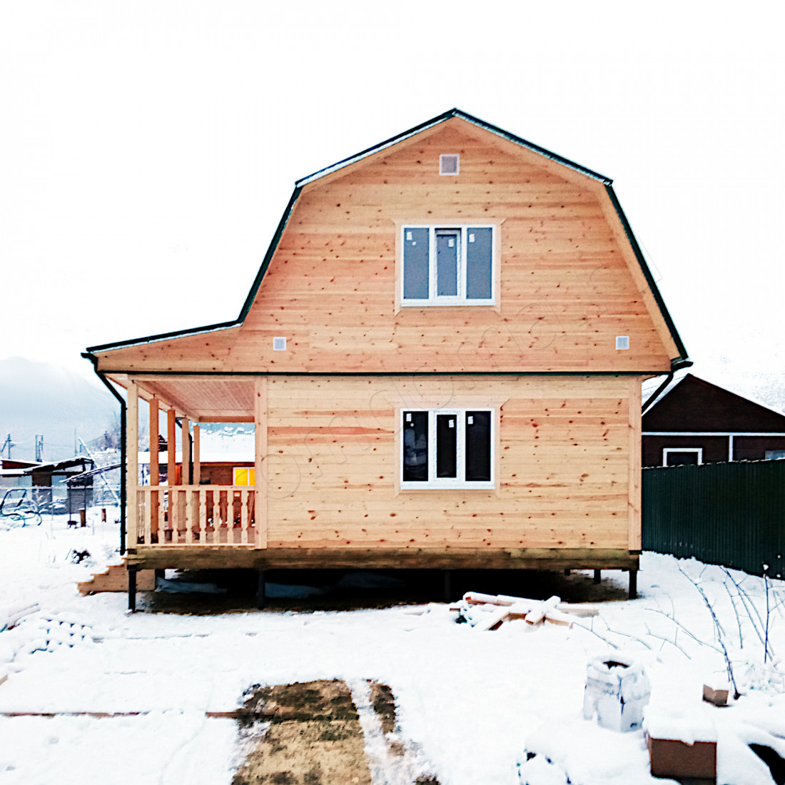 Дом в деревне Мокрое