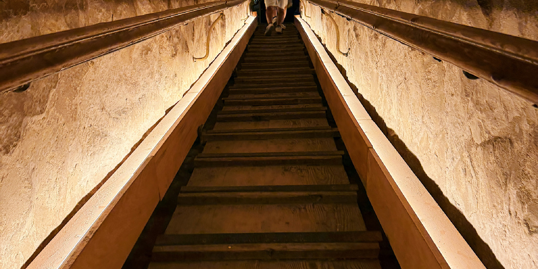 ЧТО ВНУТРИ ПИРАМИДЫ ХЕОПСА? НЕ ХОДИТЕ ТУДА! УСТРОЙСТВА ДЛЯ ВЫХОДА ИЗ МАТРИЦЫ ЗА КУПОЛ?