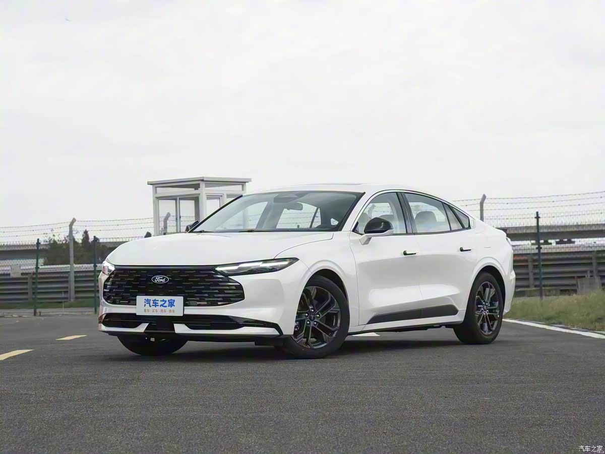 Новый Ford Mondeo 2025