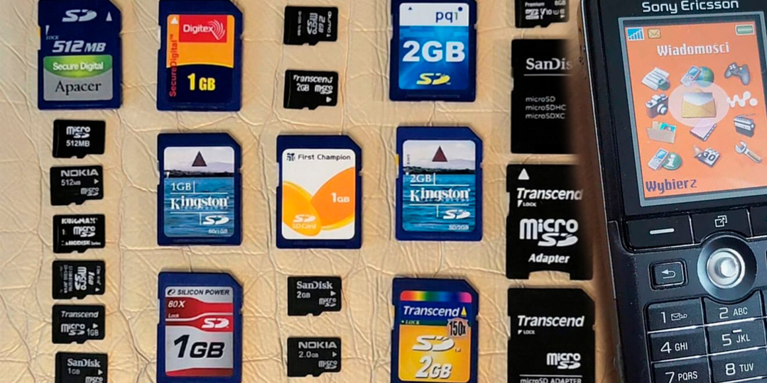 У всех были SD и MicroSD, и только Sony Ericsson выпендривались с Pro Duo. Карты памяти для телефонов и фотиков