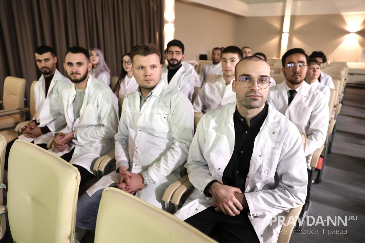    Для тех, кто учится на медика или уже получил диплом, в Нижегородской области открываются большие перспективы