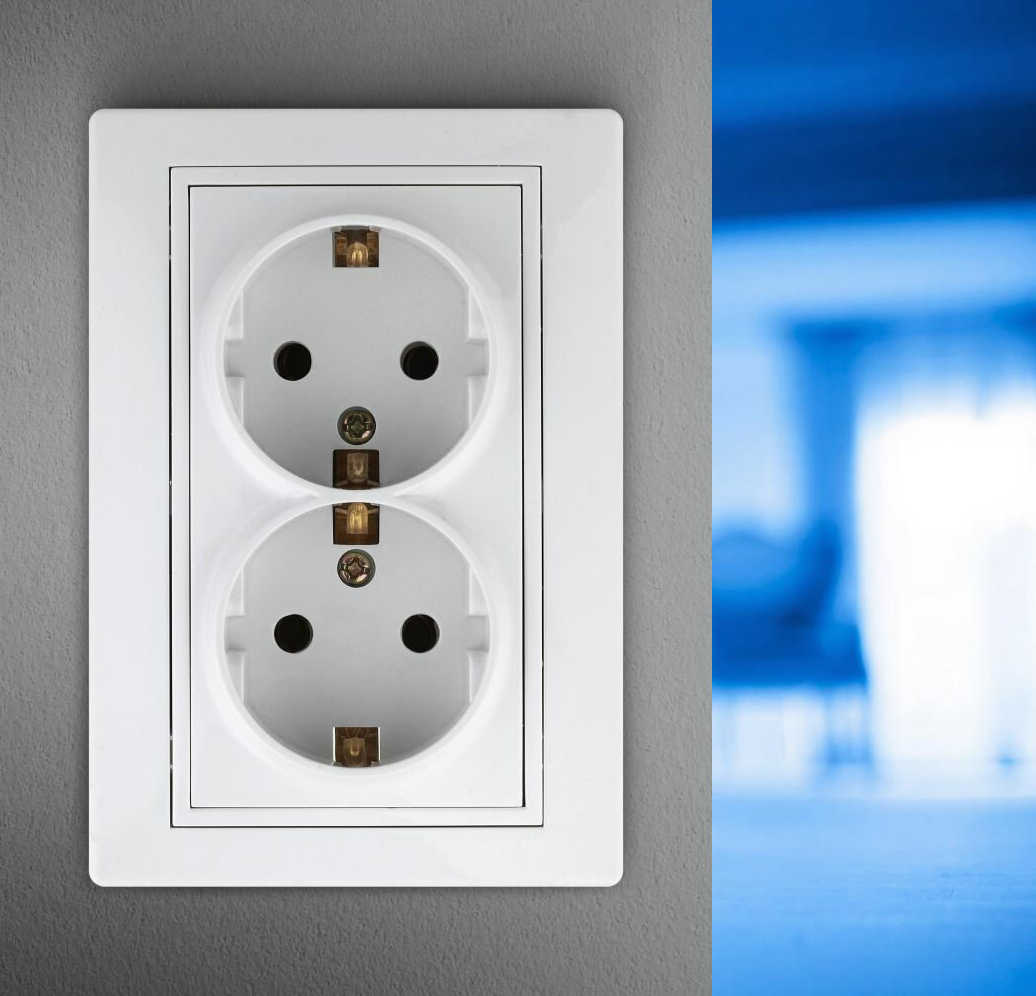 Современная розетка