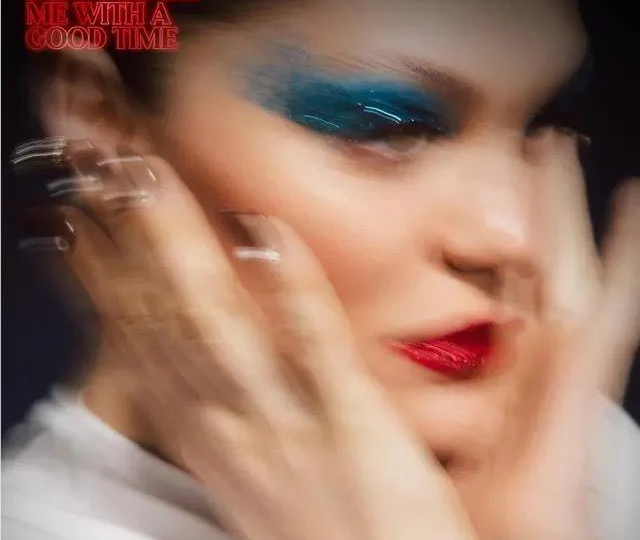 Свежак [SV-1-25]: Новые музыкальные релизы недели (26 ноября – 3 декабря 2025)