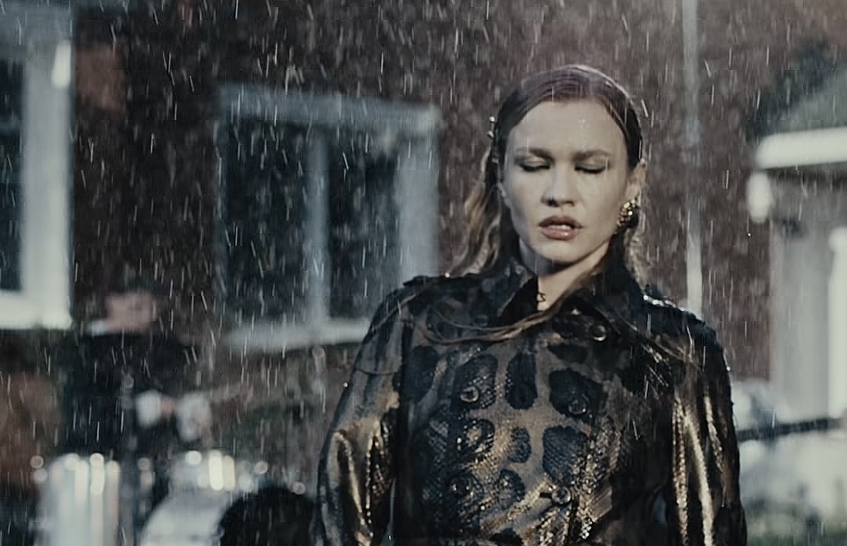 Кадр из клипа🌧️ 