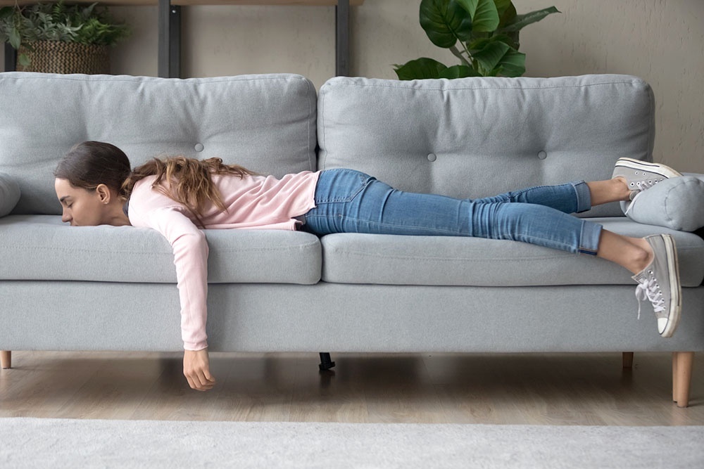    Для выхода из апатии необходимо сознать и принять свое состояние. Не вините себя за отсутствие сил или мотивации. Признайте, что апатия - временное состояние, а не "лень" или "поражение". / Фото: iStock