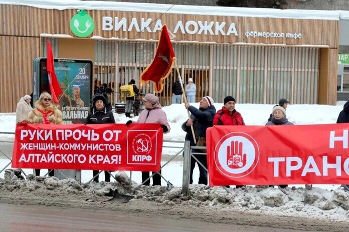    Фото Михаила Перикова из архива "Континента Сибирь"