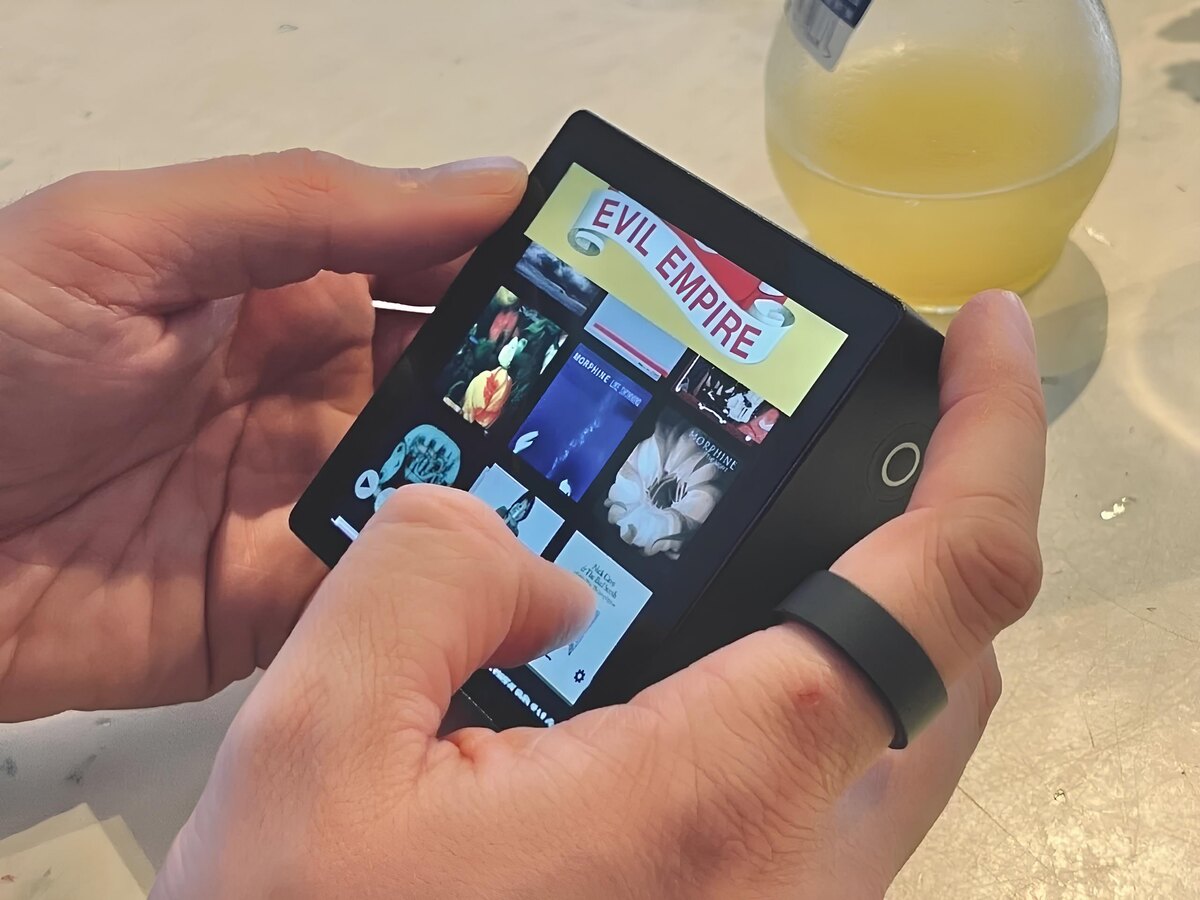 Фото: Sleevenote