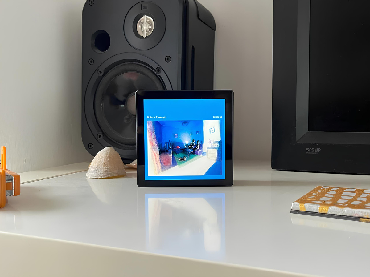 Фото: Sleevenote