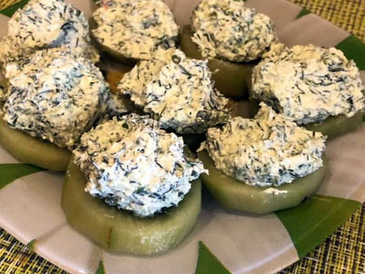 Киви с несладкой творожной «намазкой»