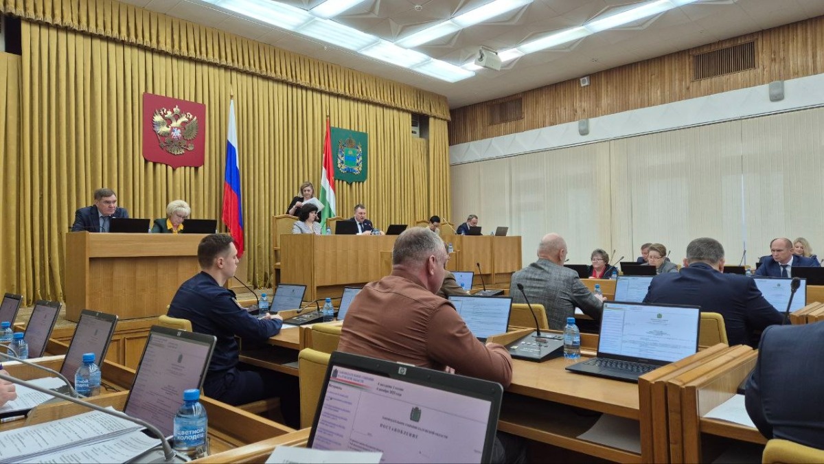    Фото: Председатель Законодательного Собрания Калужской области Геннадий Новосельцев, источник: t.me/NovoseltsevGS