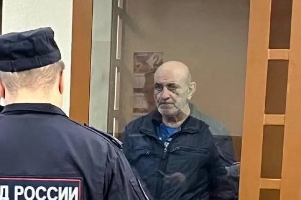    Продавец арбузов сядет в тюрьму за сбитого чиновника в Петербурге