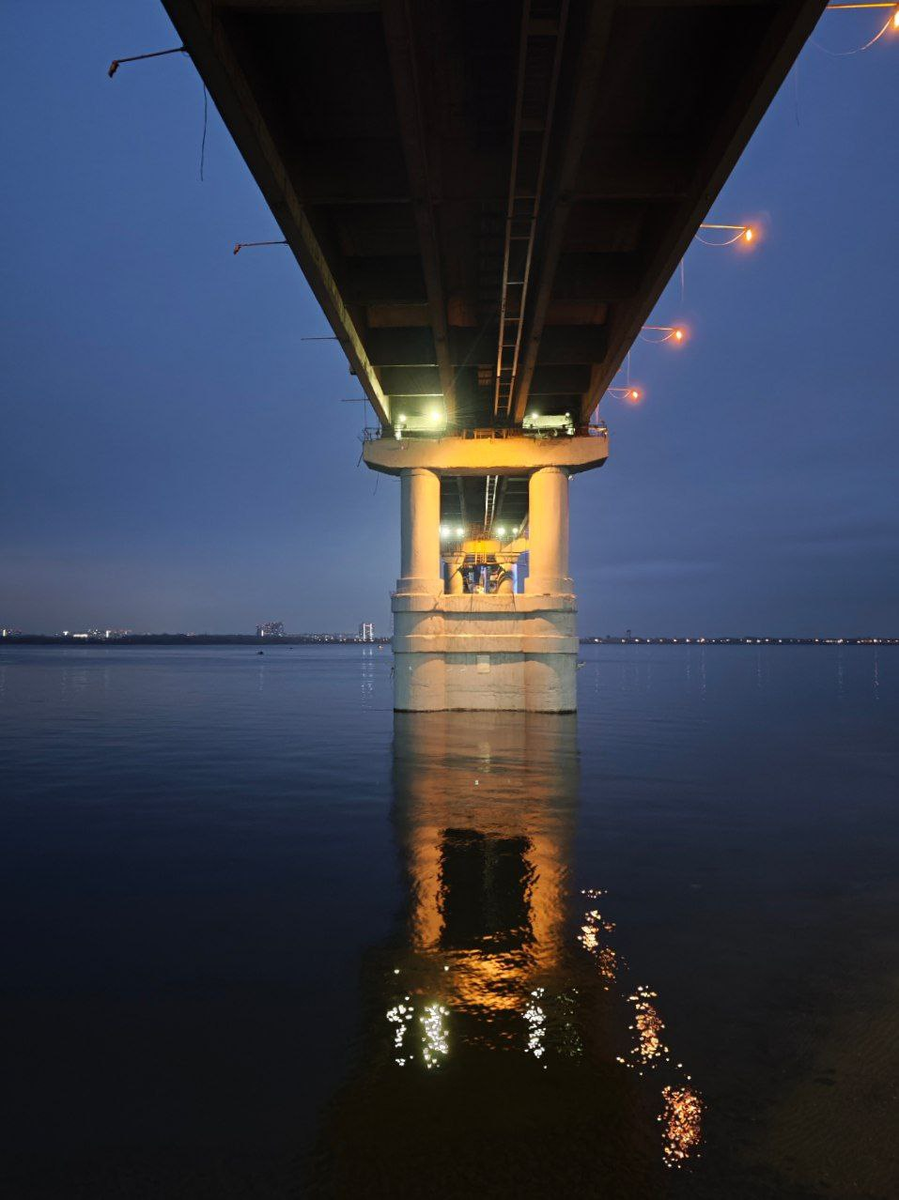 Новый отрезок набережной вечером 