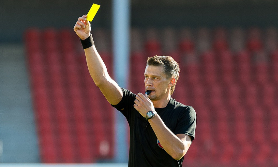    Арбитр Казарцев Фото: РПЛ