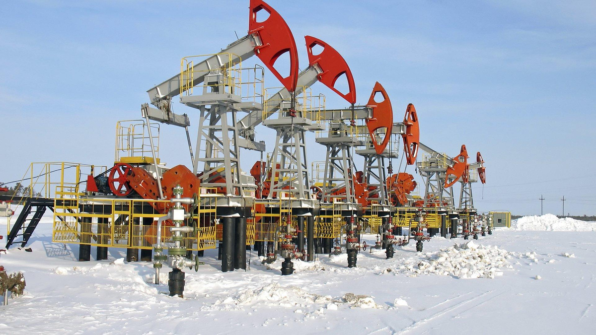 Добыча нефти и газа ХМАО . Нефтекачалки в ХМАО