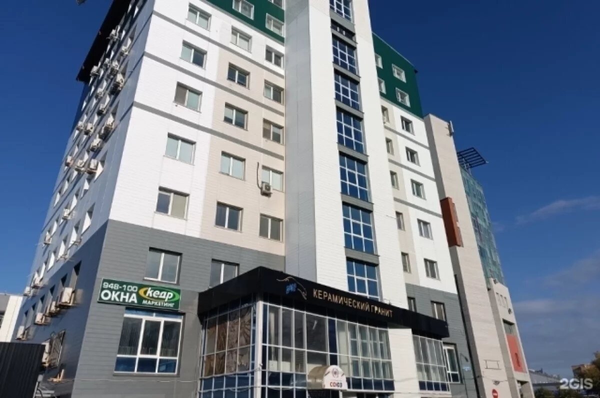    Тюменская компания потребовала признать здание на 50 лет ВЛКСМ самостроем