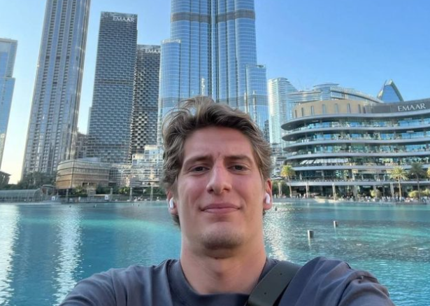    Социальные сети