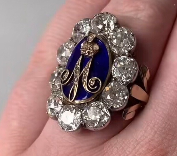 Кольцо на помолвку датской принцессы Дагмар или просто "царские подарки"?