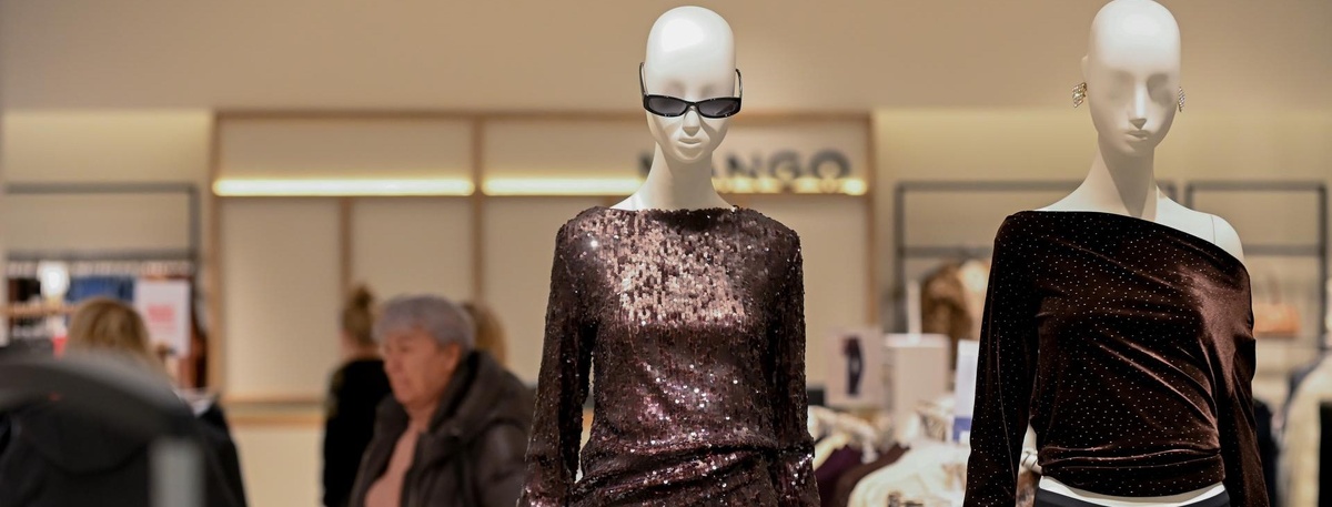    Открытие ТРК "Голливуд" у метро Пионерская. Автор фото: Ермохин Сергей