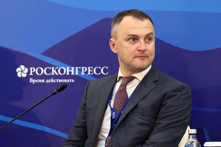    Виталий Сергейчук отметил, что российская энергетика адаптируется к новой конфигурации мирового рынка