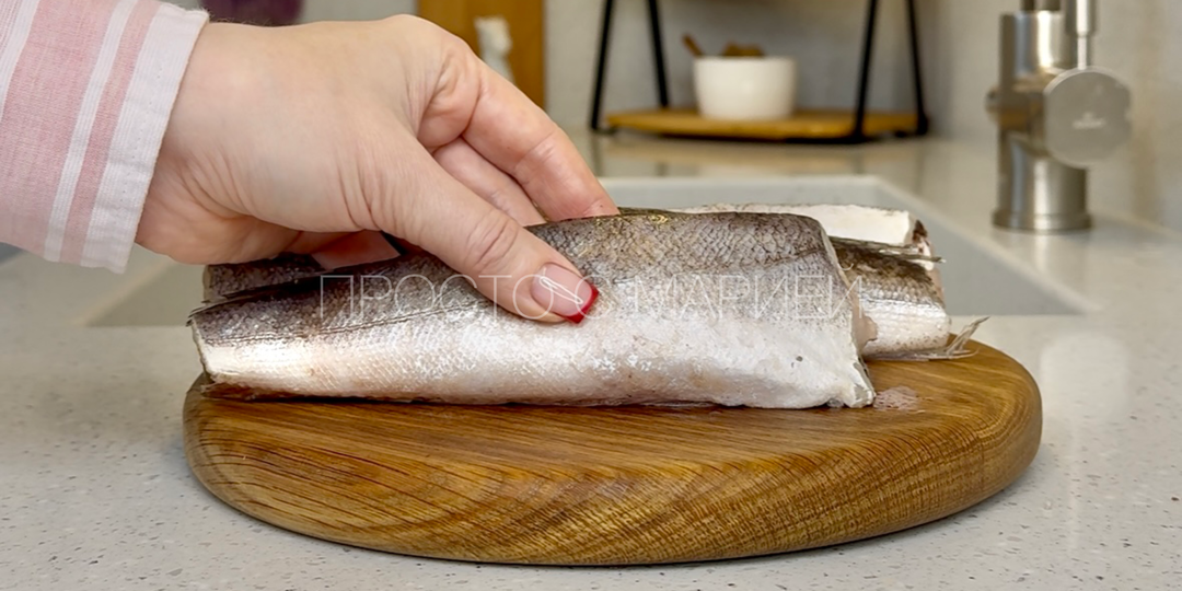 Без единой косточки и очень вкусно получается: как теперь я готовлю хек (или минтай)