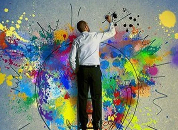 .Каждое качество — это не статичная «черта характера», а динамическое, реляционное свойство системы «человек-среда». Фото из открытых источников