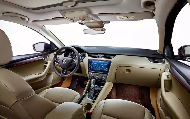    Интерьер Skoda Octavia A7