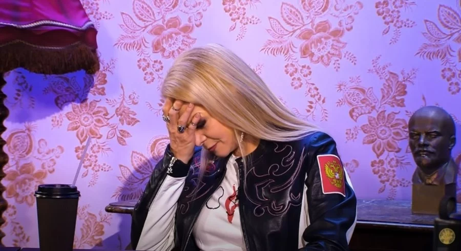 Лариса Долина