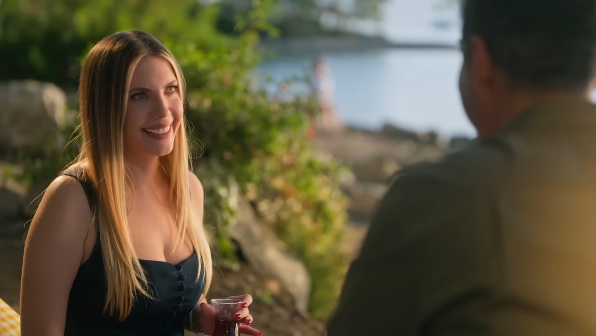 кадр из сериала "Тайный возлюбленный"