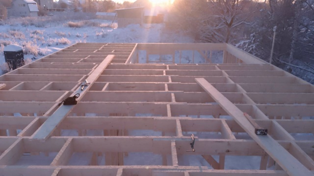 Текущие работы на объекте в Монделево.