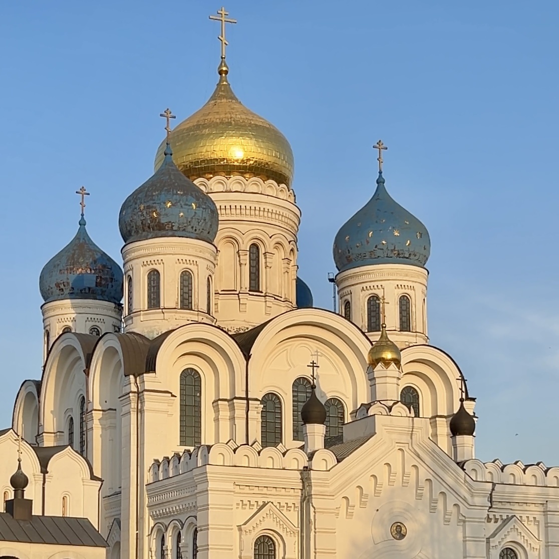 Свято-Никольский Угрешский монастырь