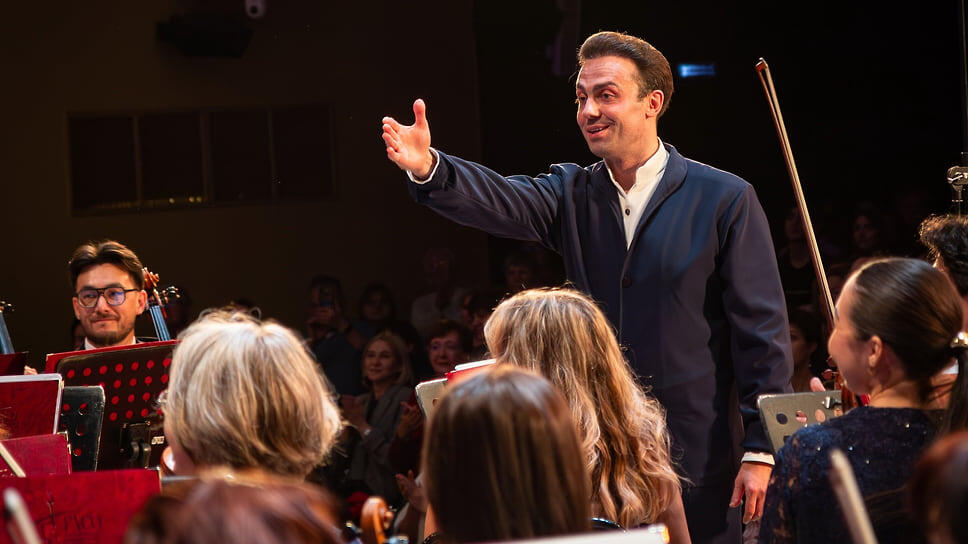 В государственном концертном зале «Башкортостан» вчера открылся седьмой Зимний фестиваль государственного академического симфонического оркестра Башкирии.📷Фото: Идэль Гумеров / Коммерсантъ