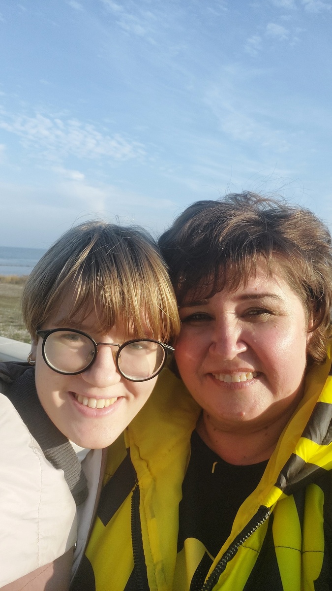 Две пенсионерки