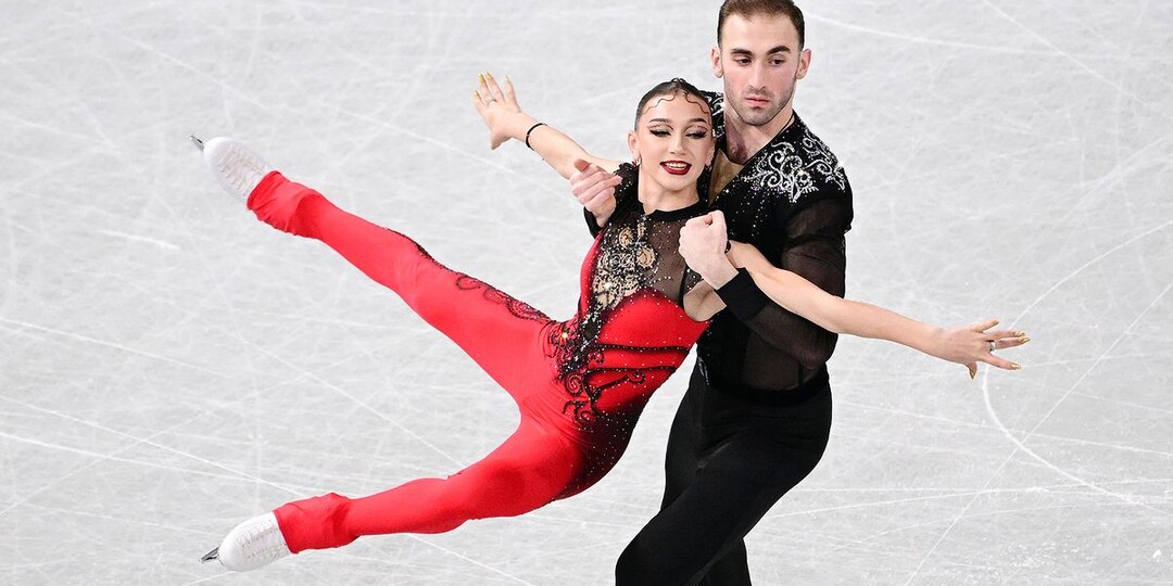 Фигуристов русского тренера нагло прижали в Японии. Чемпионам мира простили грубые ошибки