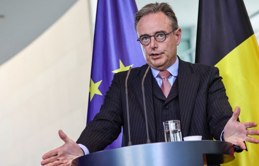    Премьер Бельгии: «Кто готов рискнуть и украсть активы России?»