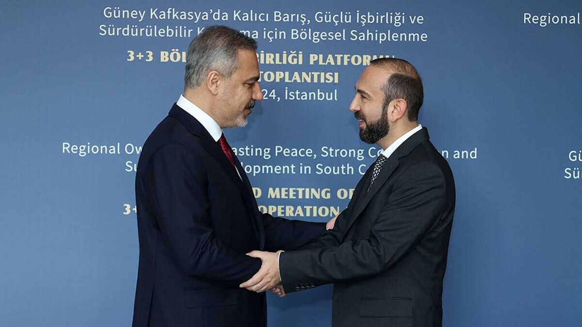 © Photo : official site of MFA of RA 