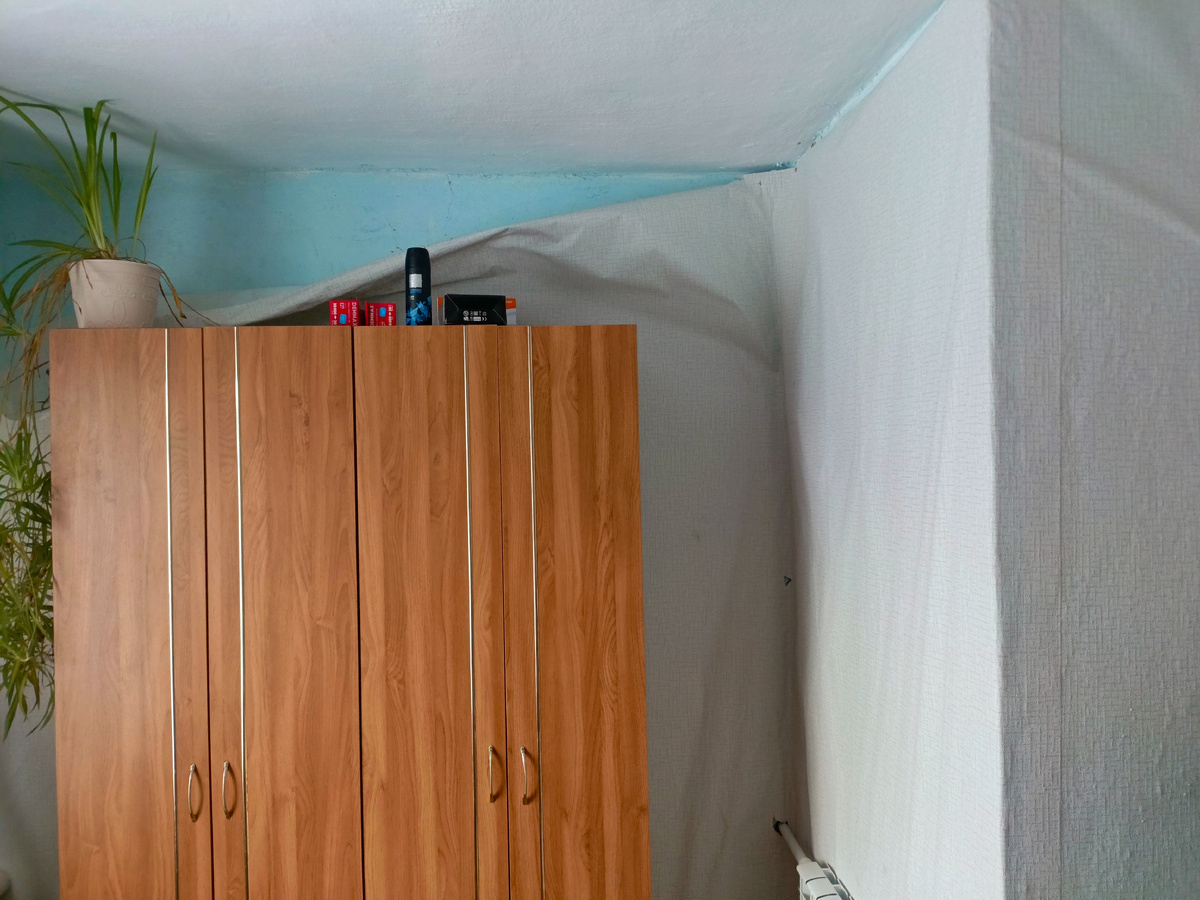 Сами отваливаются хорошо, но надо помочь. 