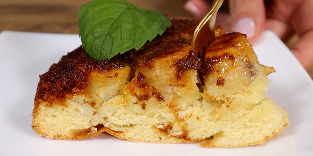 Секрет идеального бананового пирога. Карамель без комков и влажное тесто 🍰