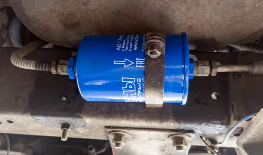 Двигатель спасибо не скажет: 3 чёткие подсказки, что пора менять топливный фильтр