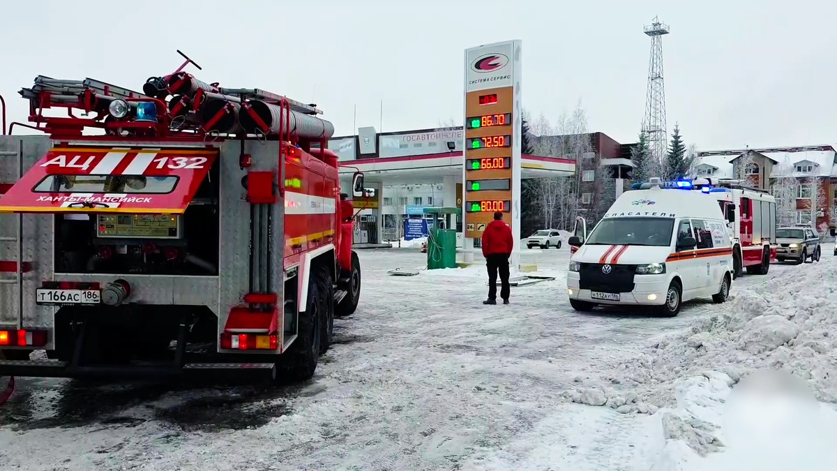    СК решает вопрос о возбуждении уголовного дела после хлопка газа на АГЗС в Ханты-Мансийске