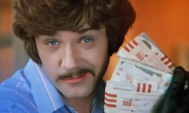 В СССР деньги были. А вот с товарами всё было куда сложнее