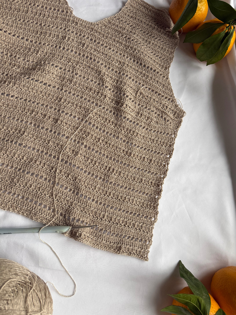 Это передняя часть свитера