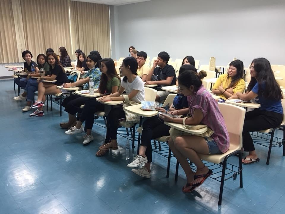 На занятиях по русскому языку