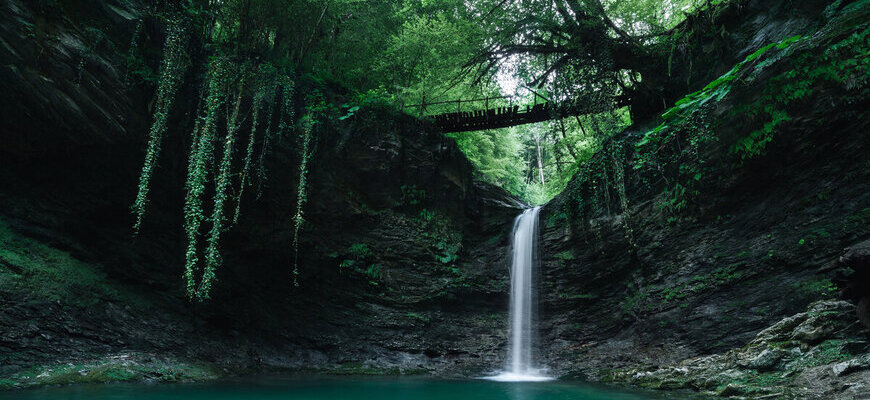 Водопад Ажек: обзор укромных красот Сочи