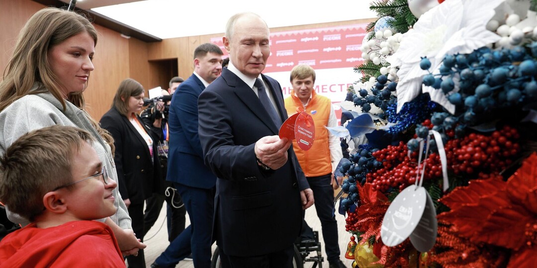Как Путин каждый год исполняет детские мечты: история «Ёлки желаний»