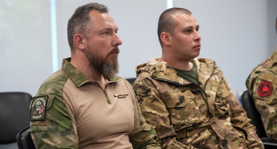    Встреча с участниками СВО - победителями предварительного голосования "Единой России" / Медиасток.рф