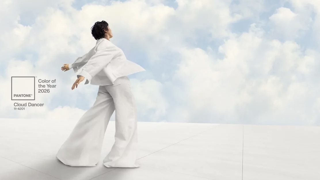 Белый цвет года 2026 на картинках: красиво, но далеко от реальной жизни с детьми и собакой