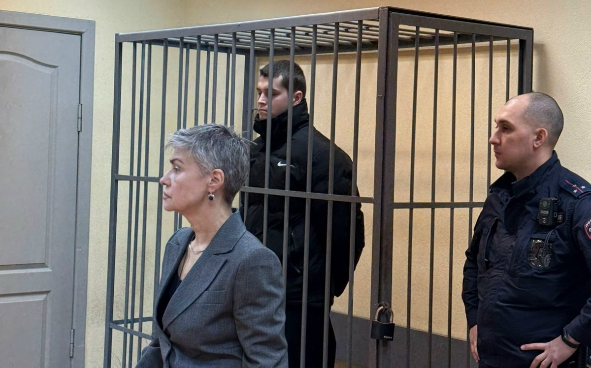 Многочисленные сертификаты не спасли «психологов».  Фото: Фото предоставлено пресс-службой Ленинского районного суда